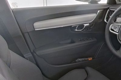 Volvo V90 T6 AWD Plug-In Hybrid Plus Bright aut