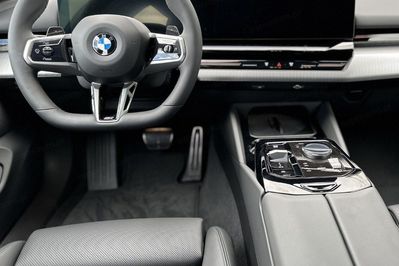 BMW Seria 5 520d xDrive M Sport