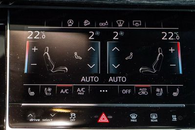 Audi Q7 50 TDI quattro S Line