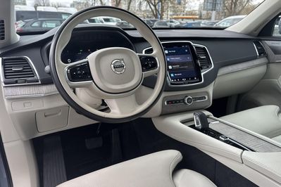 Volvo XC90 B5 D AWD Plus Bright