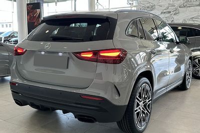 Mercedes GLA 220  4-Matic AMG Line