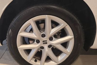 Seat Leon 1.5 eTSI  DSG