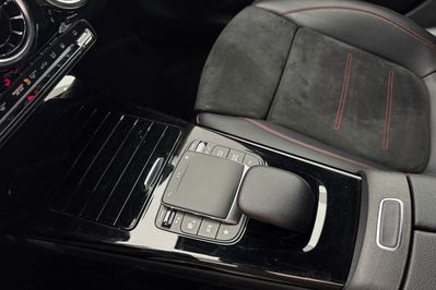 Mercedes Klasa A 250 e AMG Line