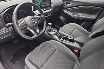 Nissan Juke N-Connecta 1.0 DIG-T