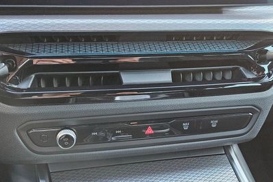 BMW Seria 3 330i xDrive M Sport aut