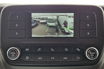 Ford Transit L4H3