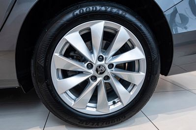 Skoda Superb Edition 130 2.0 TDI DSG