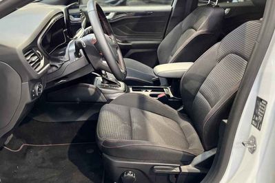 Ford Focus ST-Line X 1.0 EcoBoost