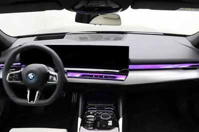 BMW Seria 5 530e xDrive M Sport