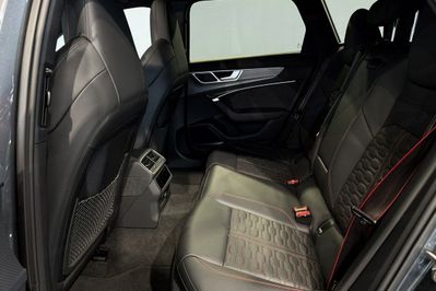 Audi A6 RS6 Avant TFSI quattro Performance