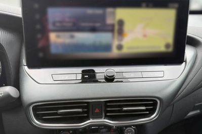 Nissan Juke N-Connecta 1.6 HEV