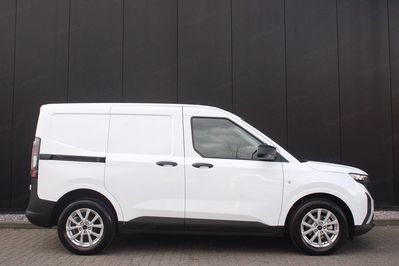 Ford Transit Courier Trend L1H1