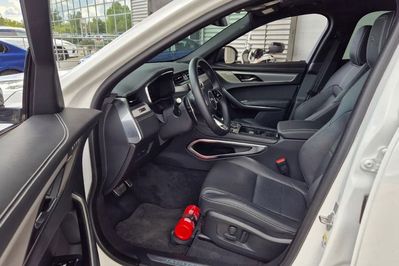 Jaguar F-Pace 2.0 D200 mHEV AWD R-Dynamic SE