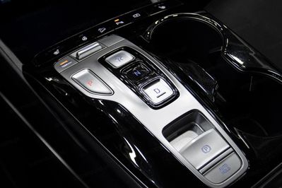 Hyundai Tucson 1.6 T-GDi HEV Executive 4WD