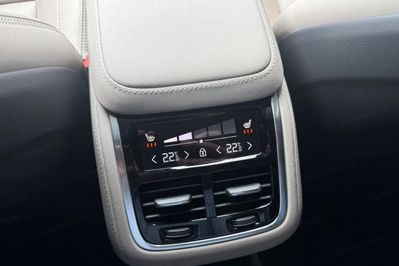 Volvo XC90 B5 B AWD Ultra Bright 7os