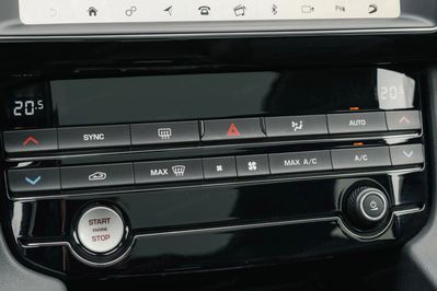 Jaguar F-Pace 2.0 i4D AWD Prestige aut