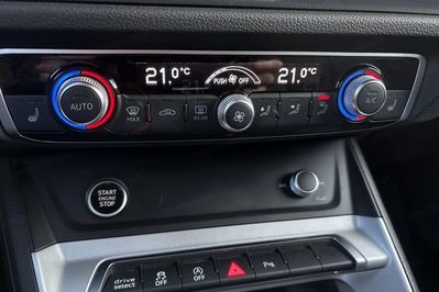 Audi Q3 35 TFSI mHEV S tronic