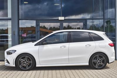 Mercedes B Klasa 200 mHEV AMG Line 7G-DCT