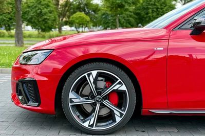 Audi A4 40 TFSI quattro S Line