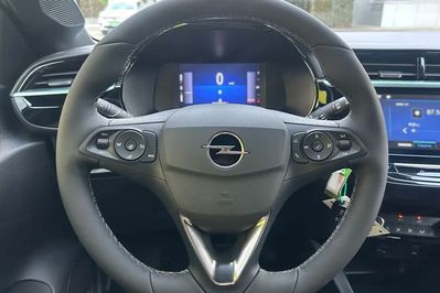 Opel Corsa Yes  1.2 T mHEV eDCT