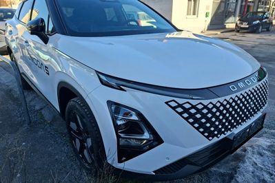 Omoda 5 1.5 T-GDI Hybrid Premium DHT