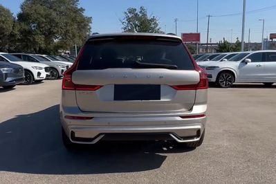 Volvo XC60 T6 Plug-In Hybrid AWD Ultra Dark