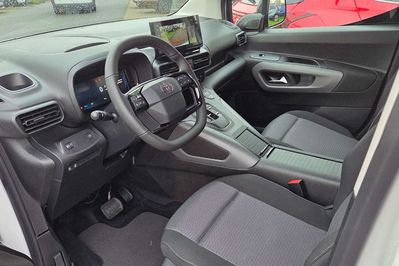 Toyota Proace City Verso Family L1H1 8AT
