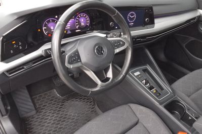Volkswagen Golf VIII 2.0 TDI Life DSG