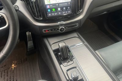 Volvo XC60 B5 D AWD R-Design
