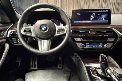 BMW Seria 5 540i xDrive mHEV M Sport sport-aut