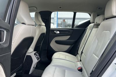 Volvo XC40 T3 Momentum Pro aut