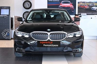 BMW Seria 3 318i Advantage