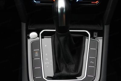 Volkswagen Passat 2.0 TDI Business DSG