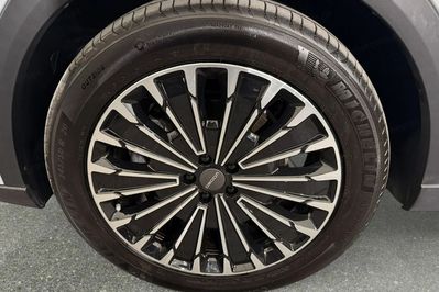 Omoda 9 1.5 Super Hybrid AWD