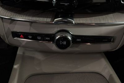 Volvo XC60 B4 D AWD Momentum