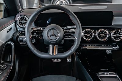 Mercedes CLA 220 4-Matic AMG Line