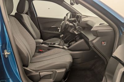 Peugeot 2008 ALLURE 1.2 PureTech