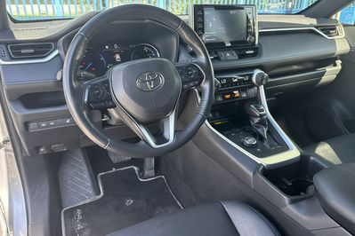 Toyota RAV4 Selection 2.5 Hybrid  4x4