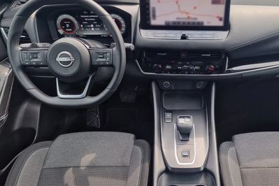 Nissan Qashqai 1.3 DIG-T N-Connecta Xtronic