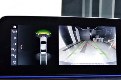 BMW Seria 5 530e xDrive Luxury Line