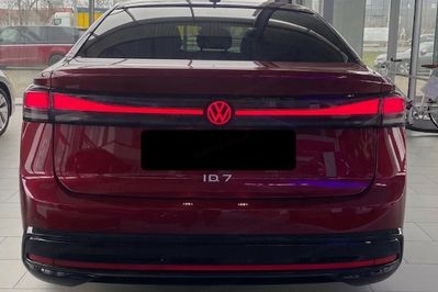 Volkswagen ID.7 Plus 77 kWh