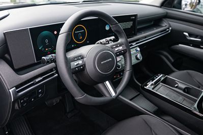 Hyundai Tucson 1.6 T-GDi HEV Executive 2WD aut