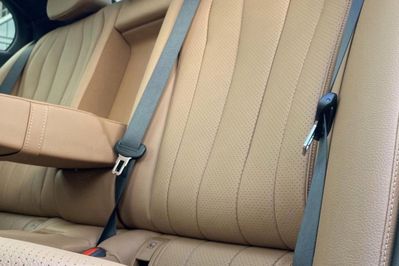 Mercedes Klasa E 200 4-Matic AMG