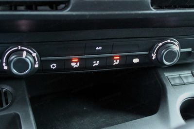 Peugeot Partner Van L2H1 Chłodnia do -20°C