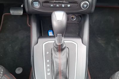 Ford Focus 1.0 EcoBoost ST-Line X