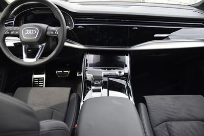 Audi Q7 55 TFSI e quattro S Line