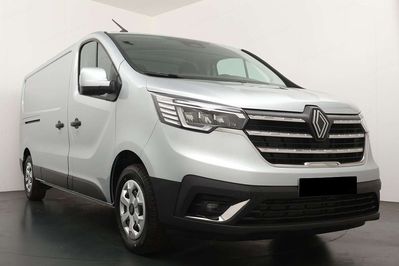 Renault Trafic L2H1 Extra AT9