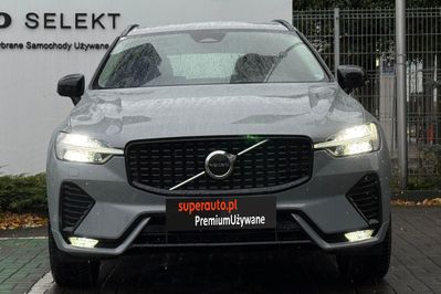 Volvo XC60 B5 B AWD Plus Dark