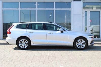 Volvo V60 B4 D Momentum Pro