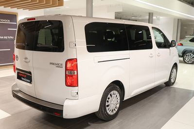 Toyota Proace Verso Long L2H1 Business